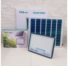 Đèn năng lượng tổ ong 100w có remote